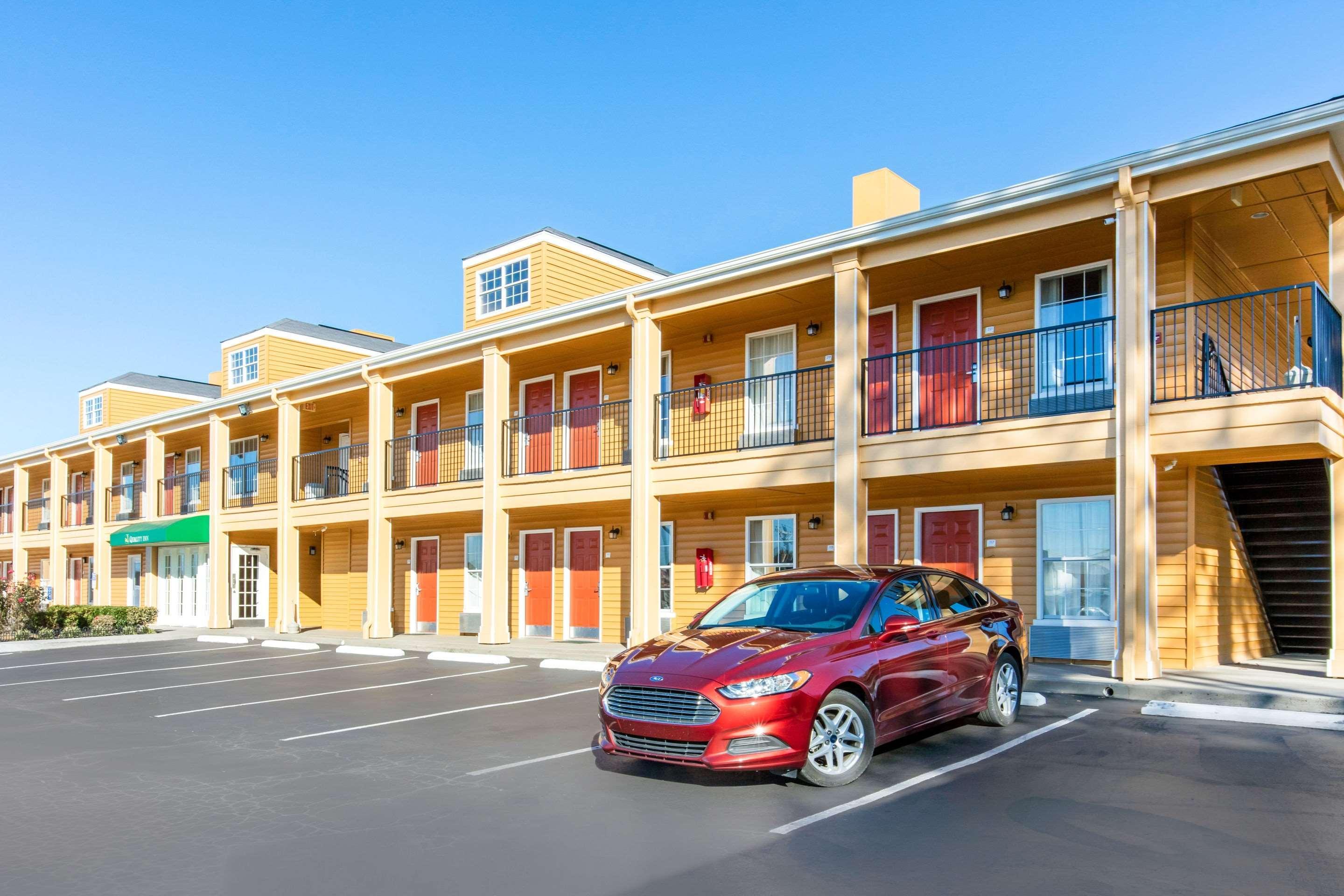 Quality Inn Arab Hwy 231 Luaran gambar