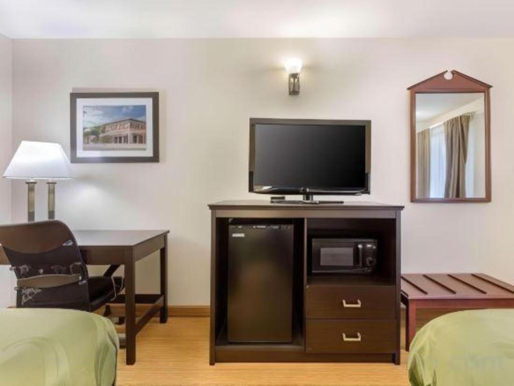 Quality Inn Arab Hwy 231 Luaran gambar