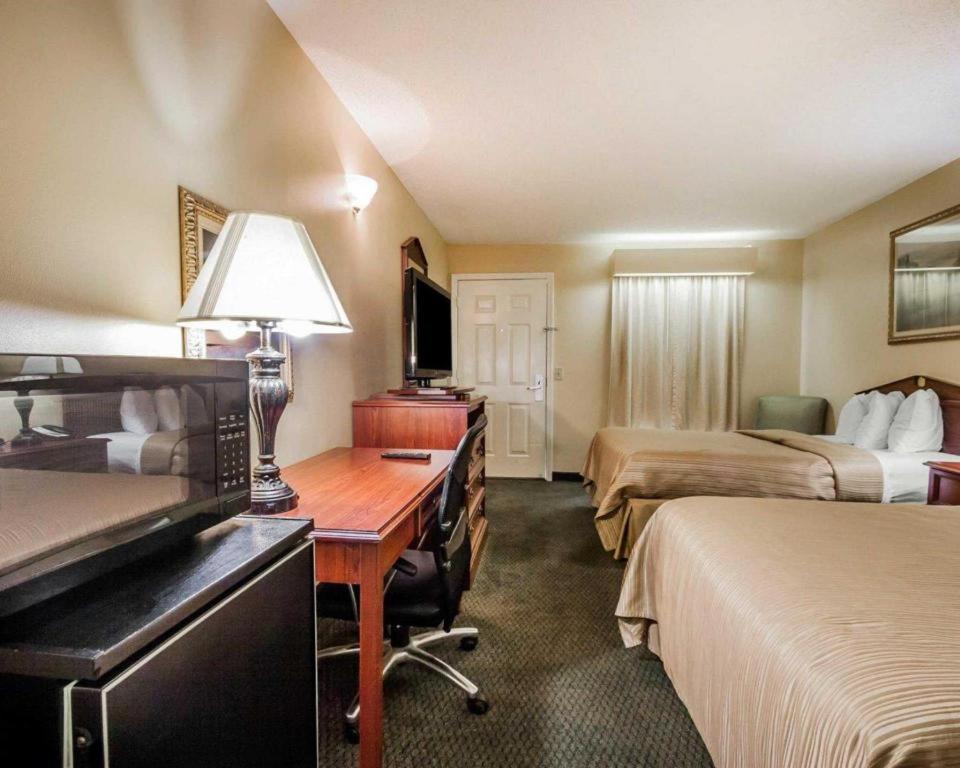 Quality Inn Arab Hwy 231 Luaran gambar
