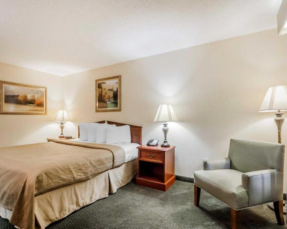 Quality Inn Arab Hwy 231 Luaran gambar