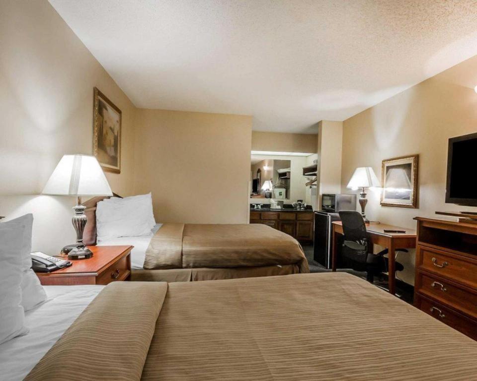 Quality Inn Arab Hwy 231 Luaran gambar